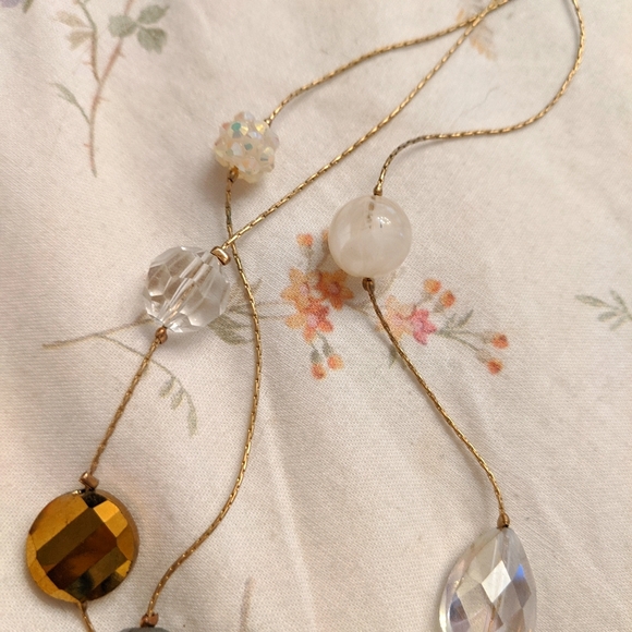 Vibrant layered beaded necklace - Picture 6 of 7